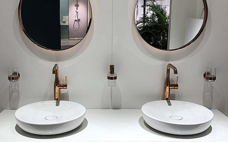 Delo blogpost - i miscelatori a corpo alto - doppio lavabo d'appoggio retrò